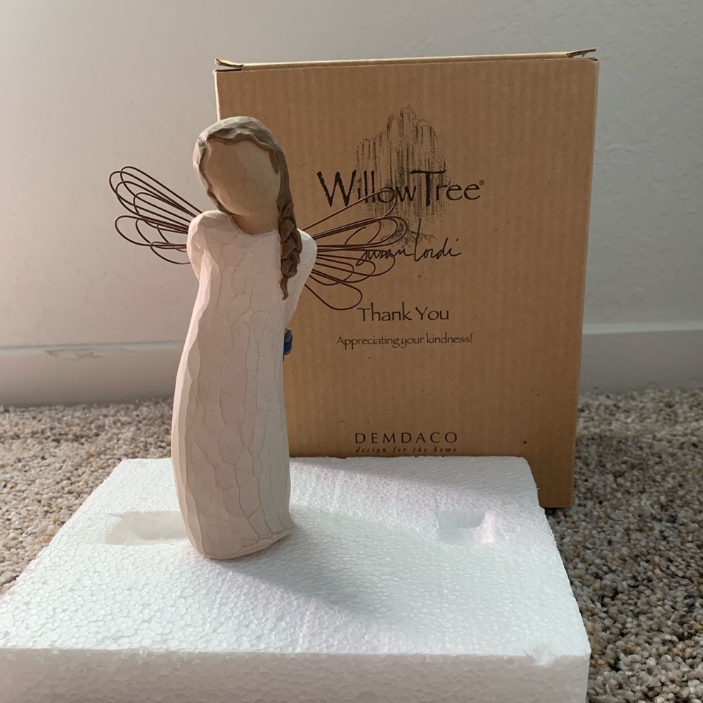 Willow Tree "Thank You" Figurine